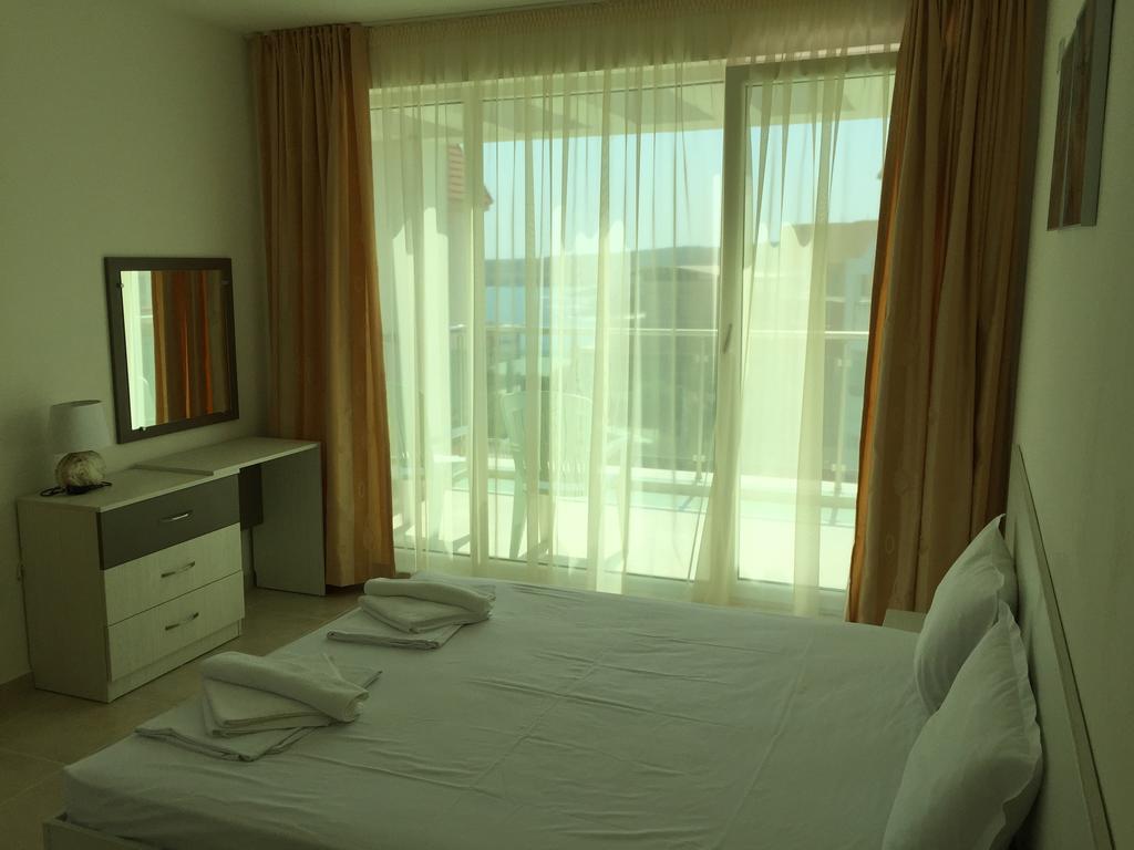 Sea Life Apartments Sinemorets Dış mekan fotoğraf