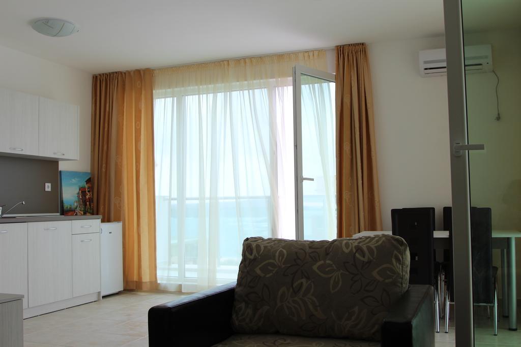 Sea Life Apartments Sinemorets Dış mekan fotoğraf