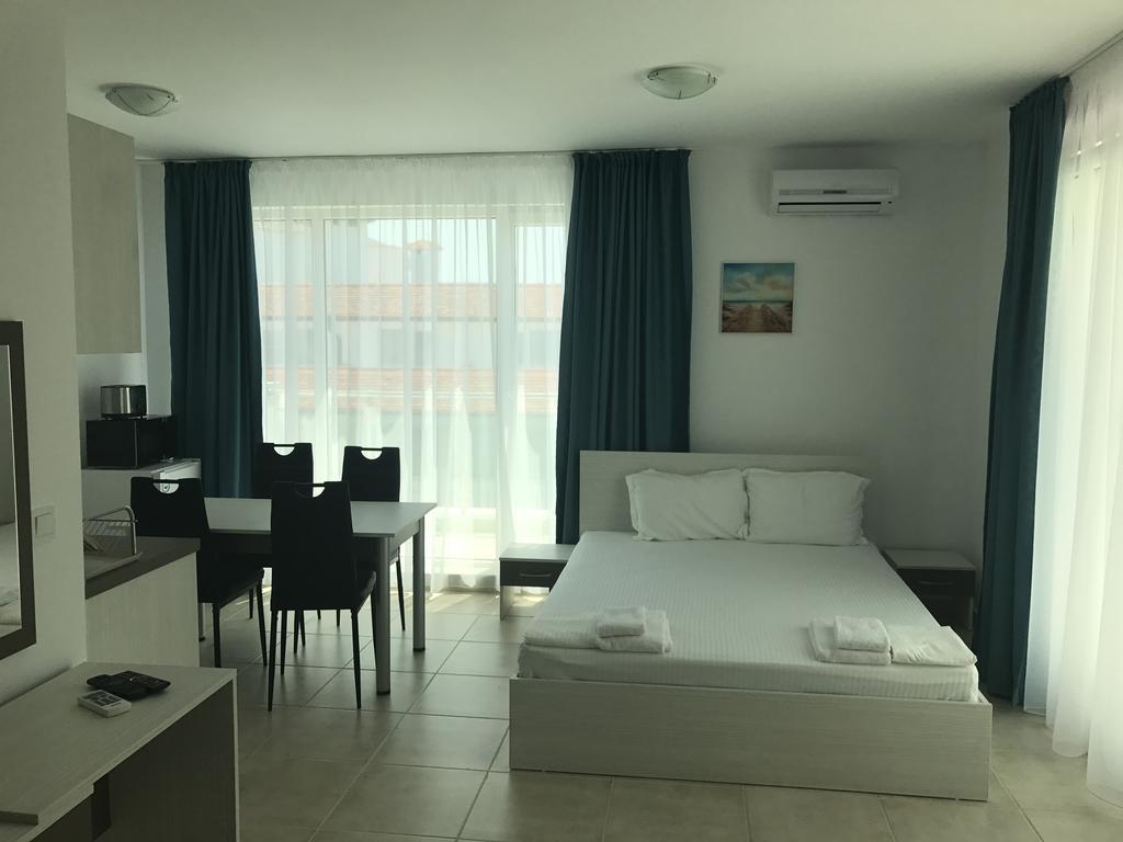 Sea Life Apartments Sinemorets Dış mekan fotoğraf